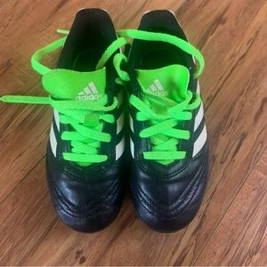Toddler size 11 Adidas soccer cleats